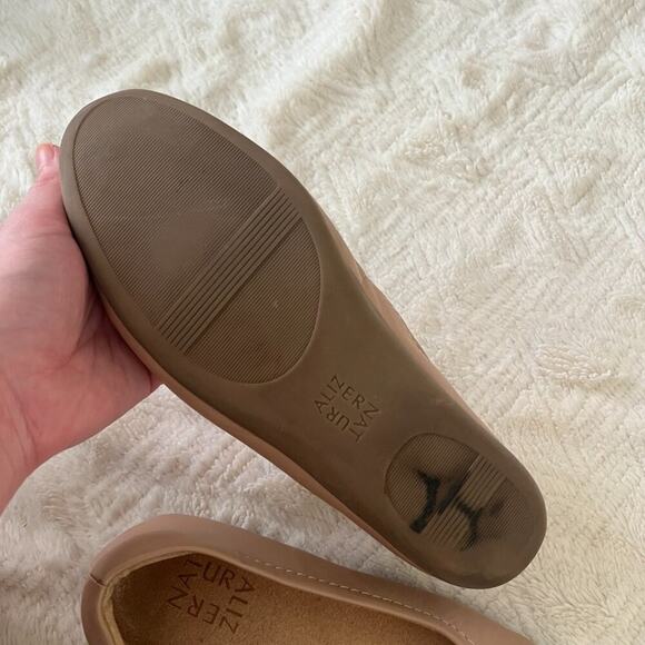 Naturalizer Beige Nude Leather Ballet Flats - Picture 10 of 10